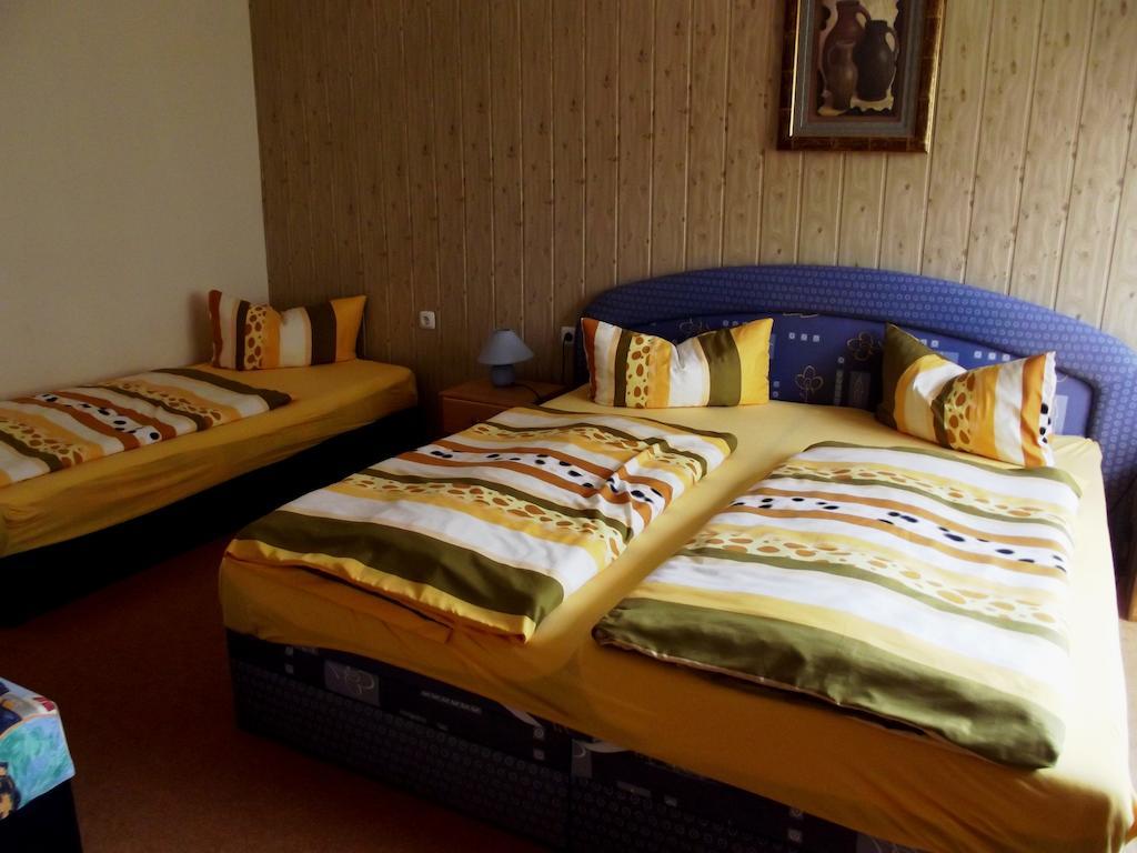 Pension Lindenhof Kachlin Room photo
